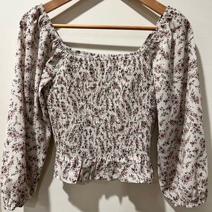 Floral ruched cropped top